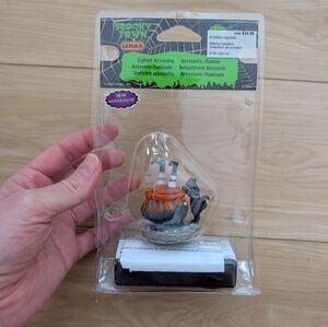 Lemax Spooky Town Witch with Cauldron New!